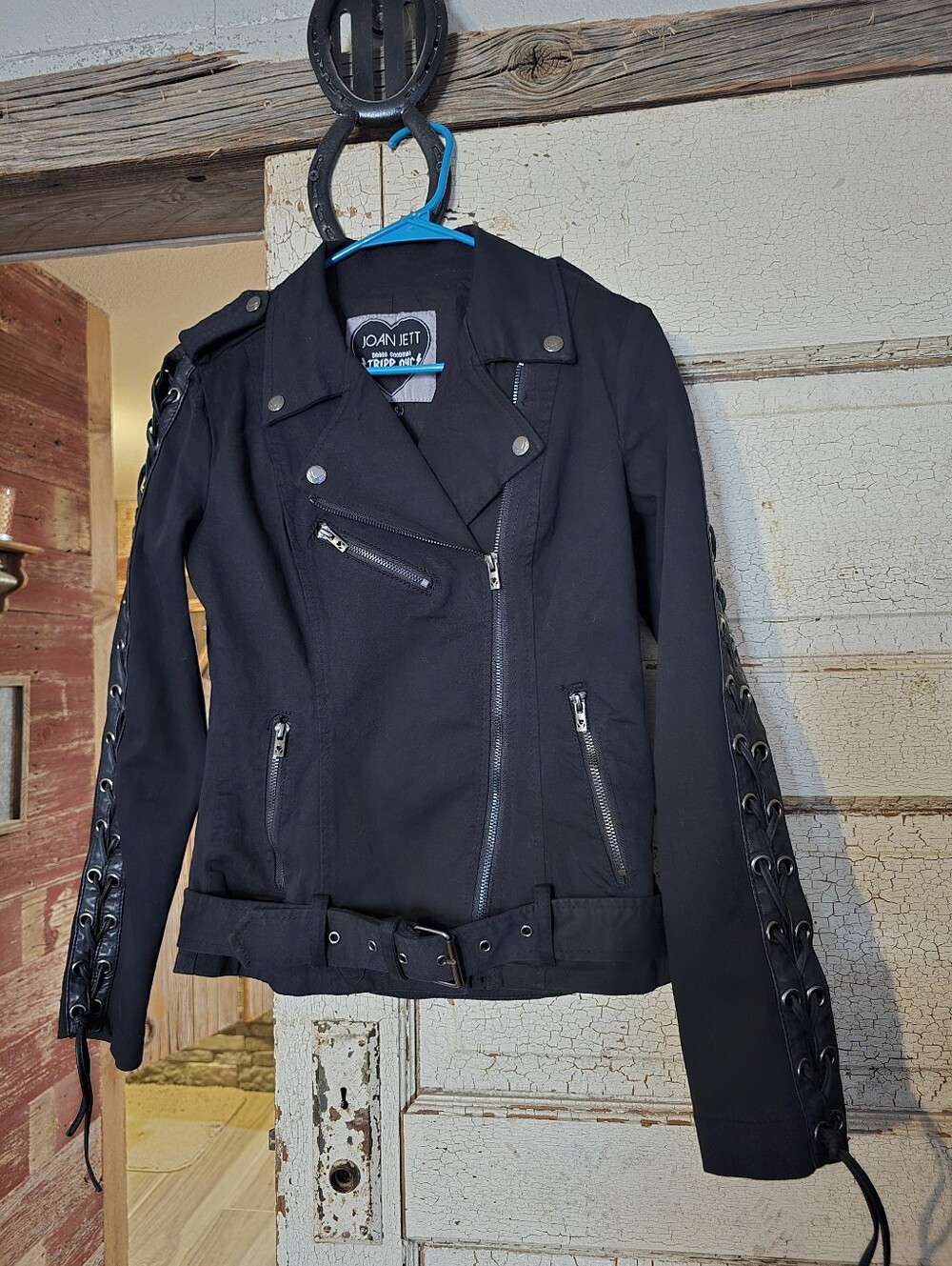 Tripp NYC Limited Release JOAN JETT jacket Worn 2 Times Hot TOPIC